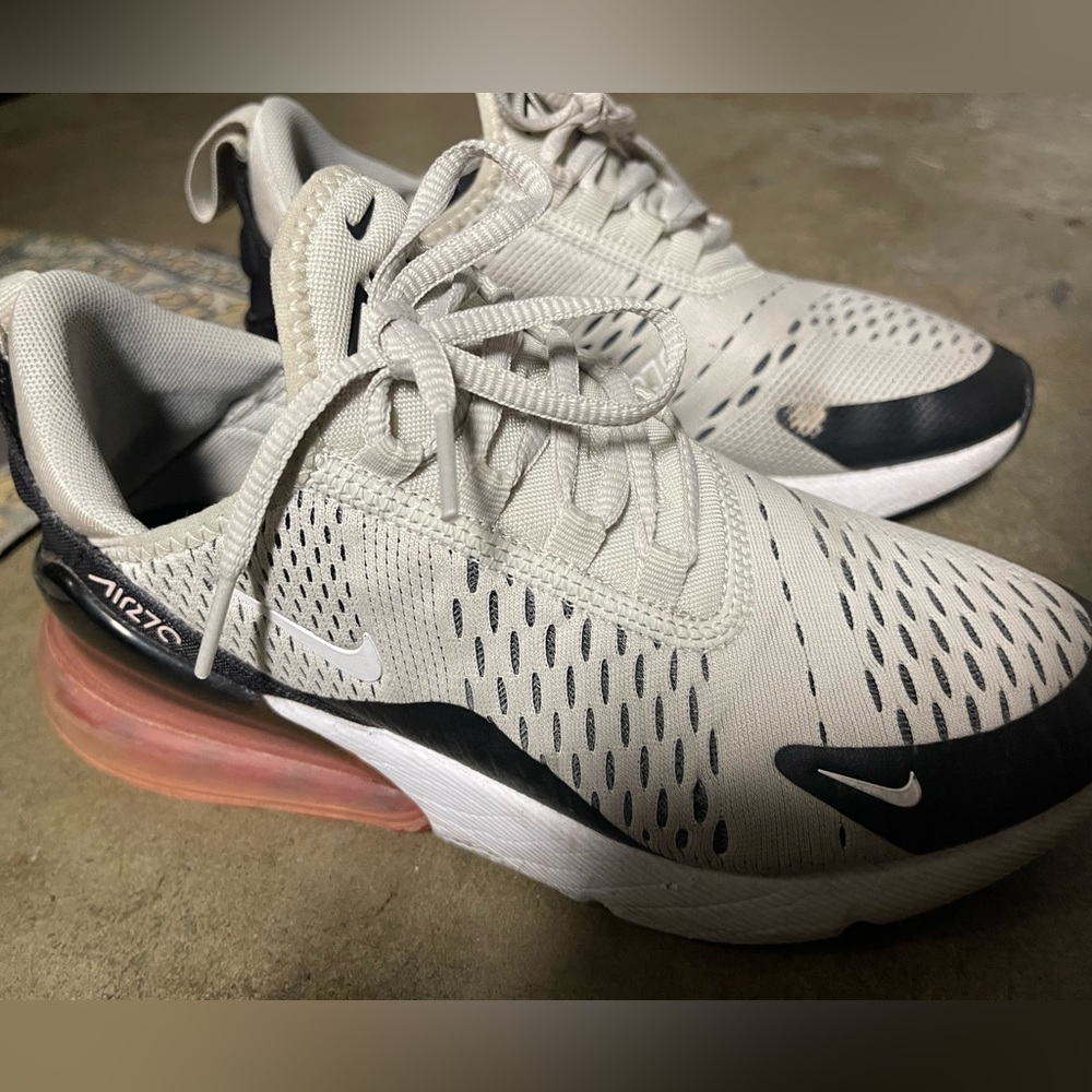 Nike shoes